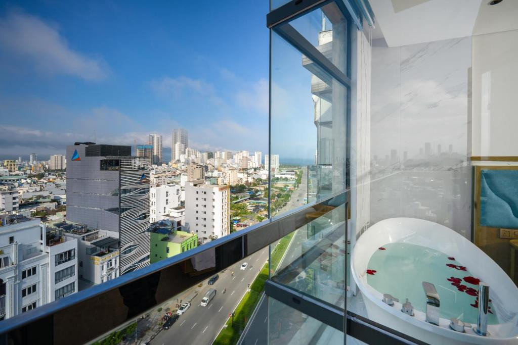 San Marino Boutique Danang 4*