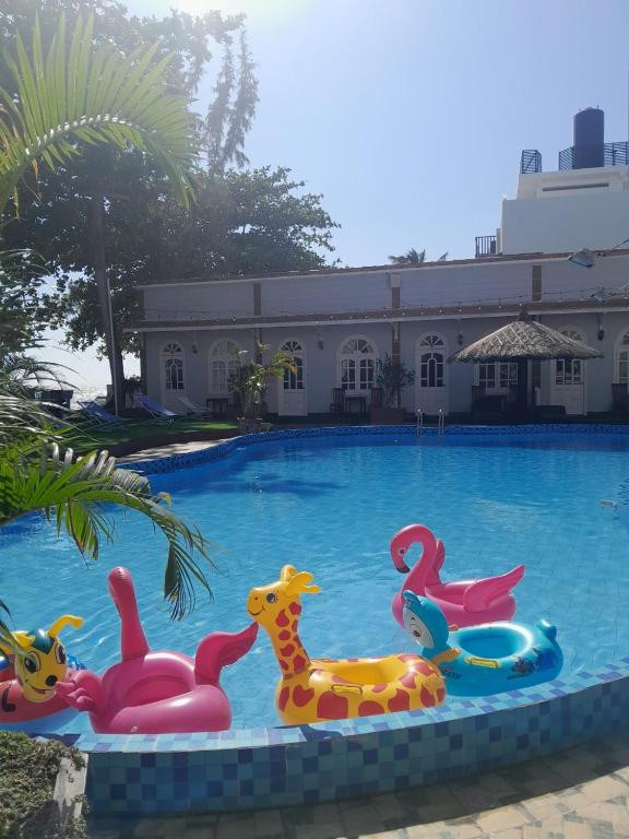 Sand Beach Resort 3*