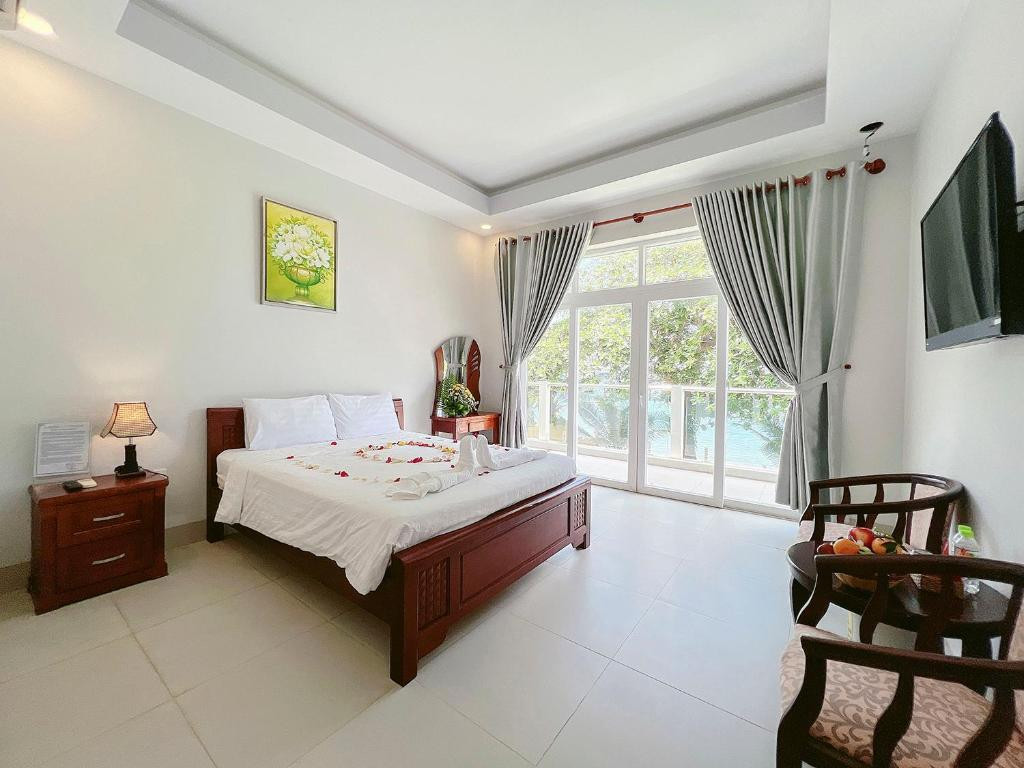 Sand Beach Resort 3*