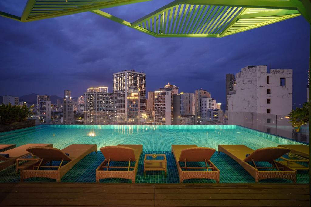 Seaesta Nha Trang (Ex. Sen Viet Premium) 4*
