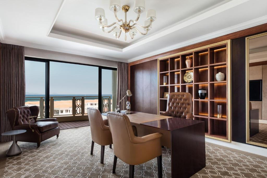 Sheraton Grand Danang Resort 5*