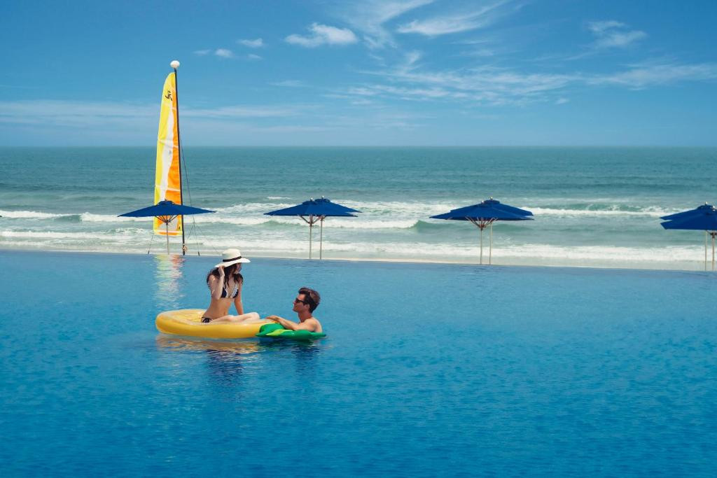 Sheraton Grand Danang Resort 5*