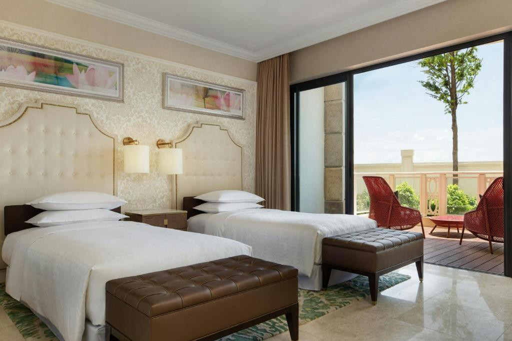 Sheraton Grand Danang Resort 5*