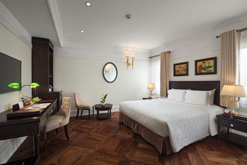 Silk Path Boutique 4*