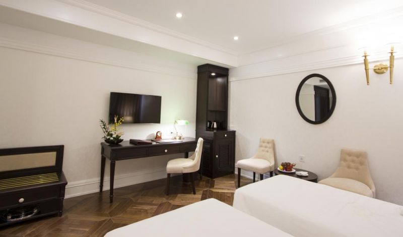 Silk Path Boutique 4*