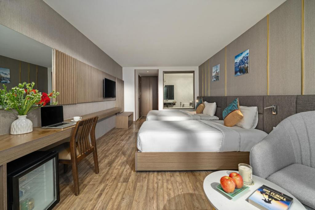 Sochi Hotel Nha Trang 4*