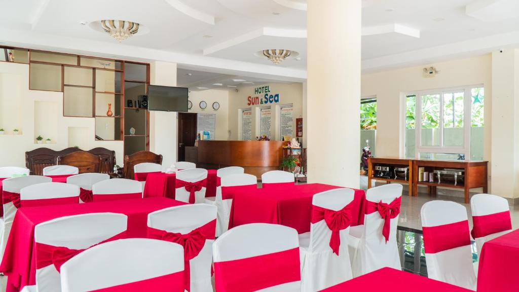 Sun & Sea Hotel 2*