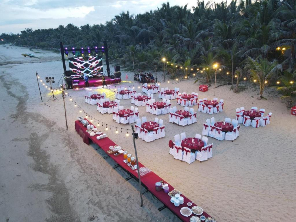 Suoi Hong Resort 3*