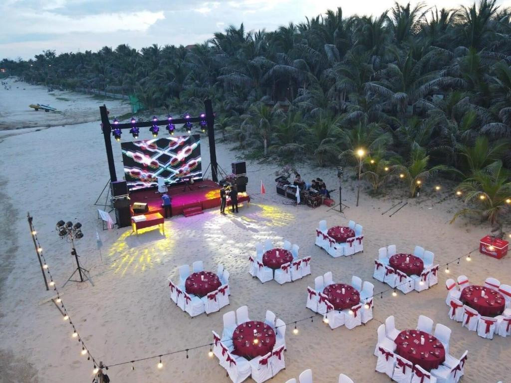 Suoi Hong Resort 3*