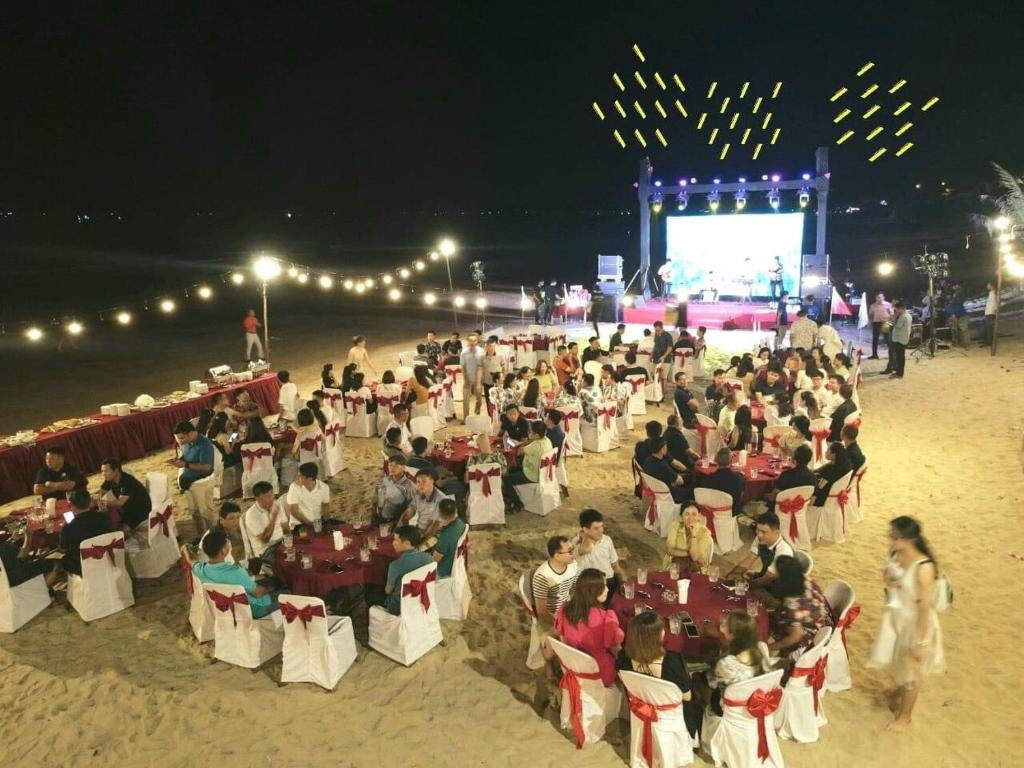 Suoi Hong Resort 3*