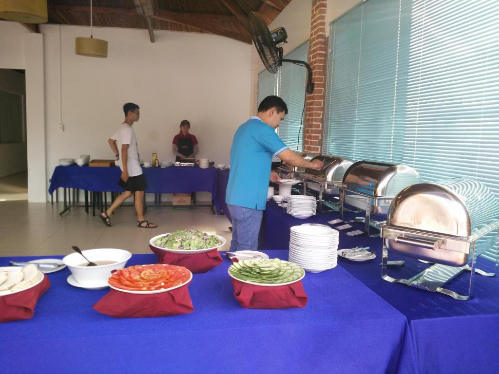Suoi Hong Resort 3*