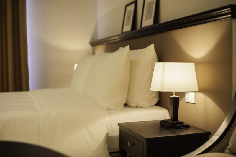 The Alcove Library 3*
