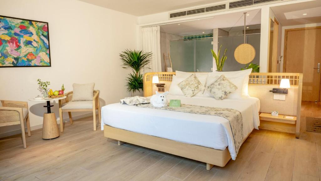 The Cliff Resort & Residence 4*