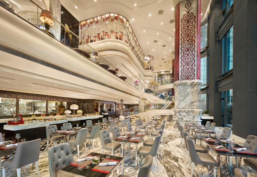 The Reverie Saigon Hotel 5*