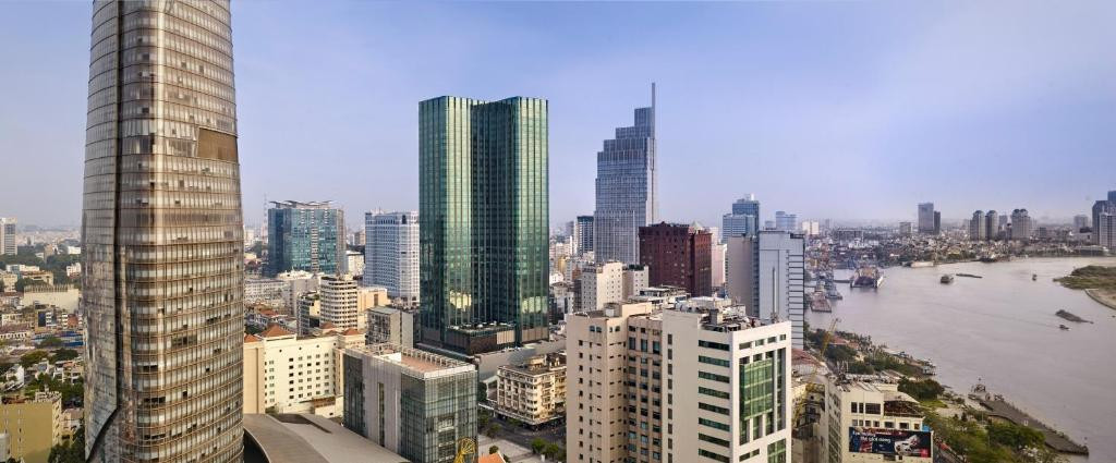 The Reverie Saigon Hotel 5*