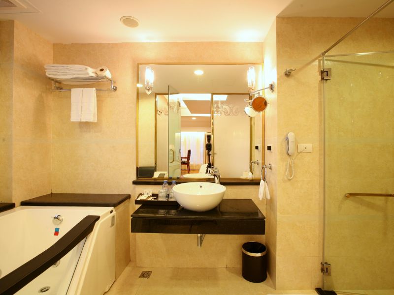 Tirant 4*