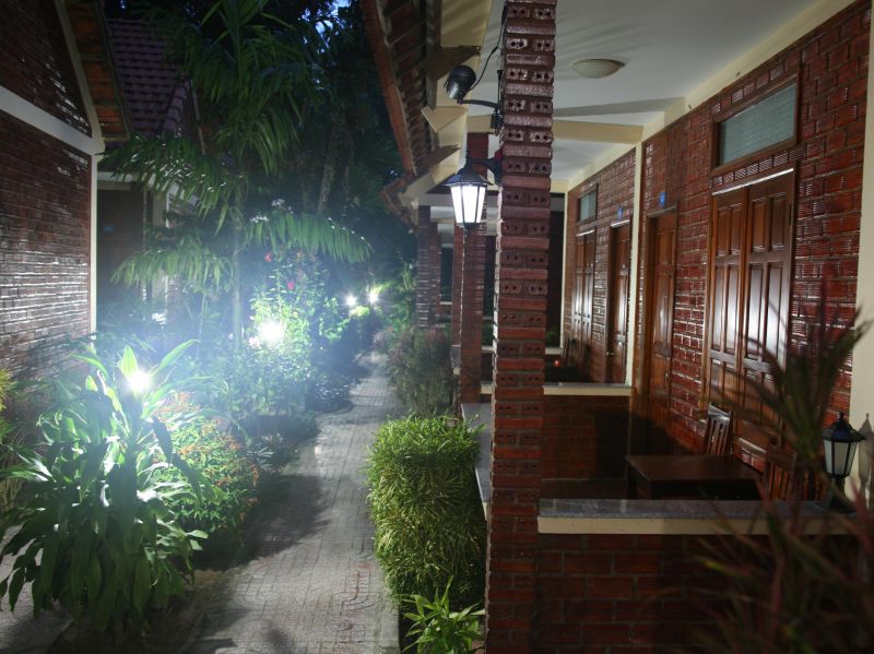 Truong Linh Phu Quoc Resort 2*