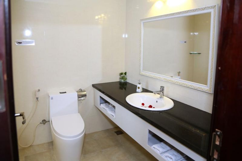 Tuyet Son Hotel 4*