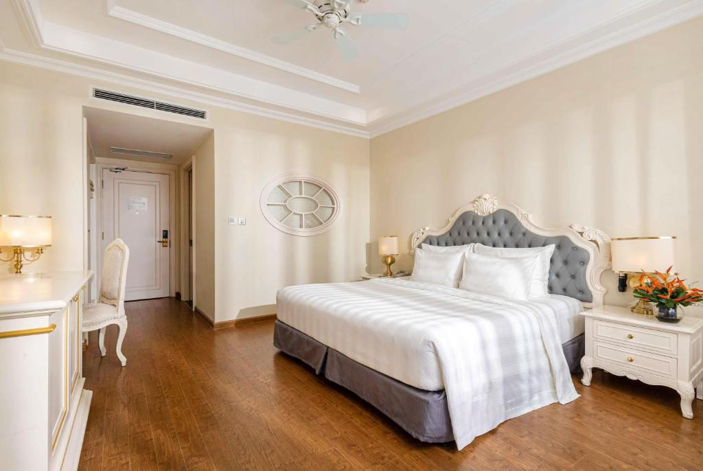Wyndham Grand Phu Quoc (Ex. Vinoasis Phu Quoc Resort) 5*