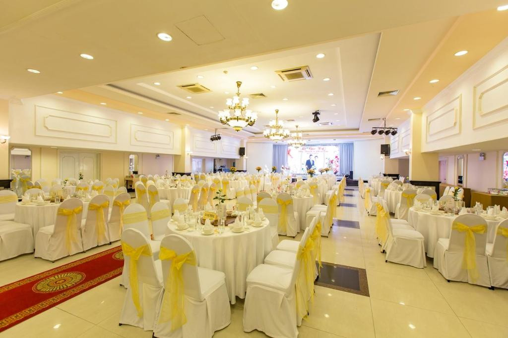 Yasaka Saigon Nhatrang Hotel 4*