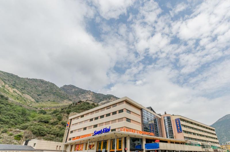 Hotel Sant Eloi 3*