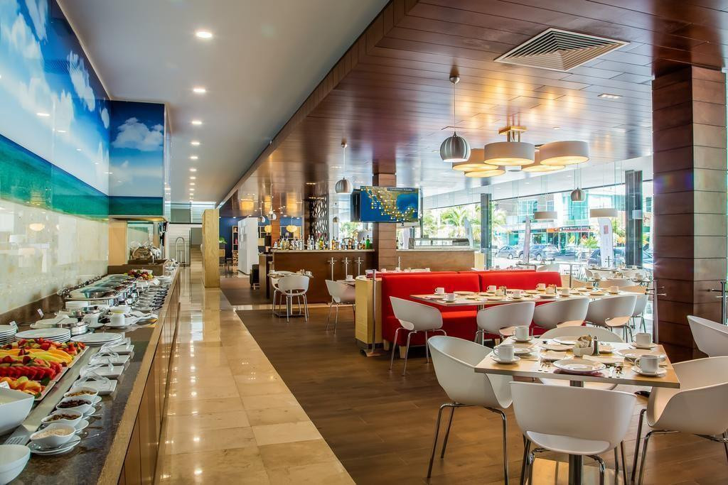 Fiesta Inn Playa Del Carmen 3*