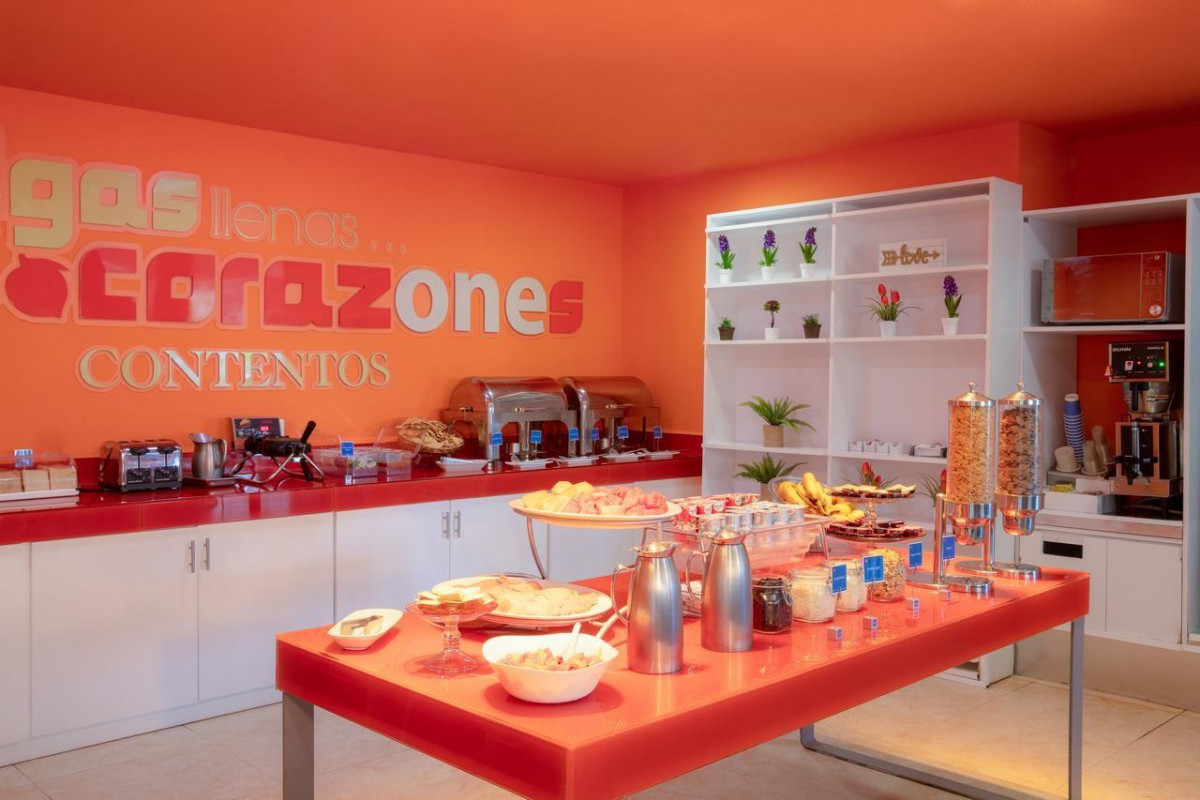 One Cancun Centro 3*