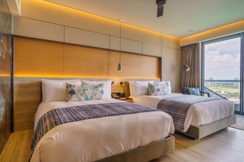 Renaissance Cancun Resort & Marina 5*
