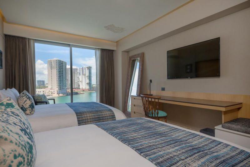 Renaissance Cancun Resort & Marina 5*