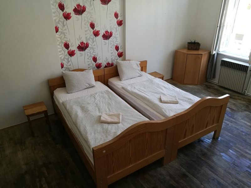 Chili Hostel 1*