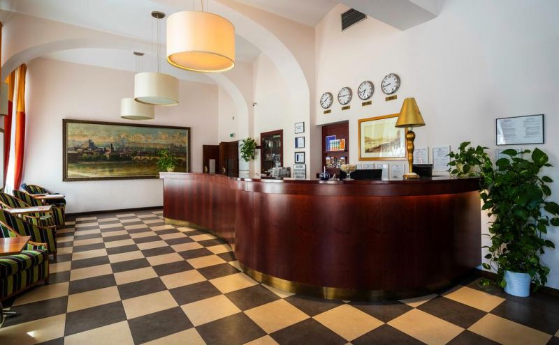 Ea Hotel Downtown 4*