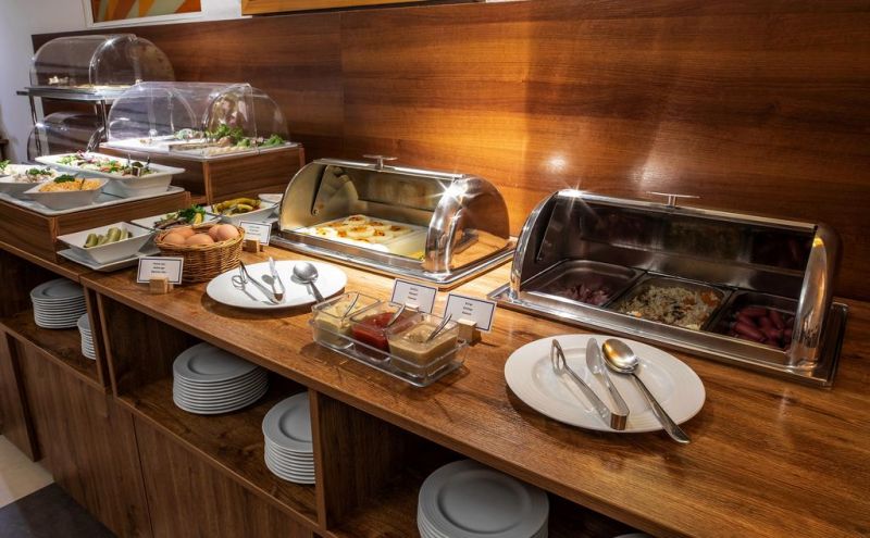 Ea Hotel Downtown 4*