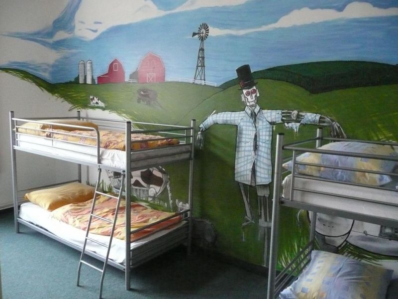 Hostel Downtown 3*