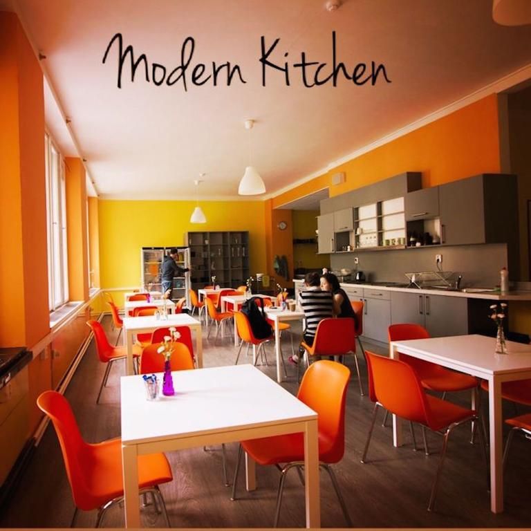 Hostel Downtown 3*