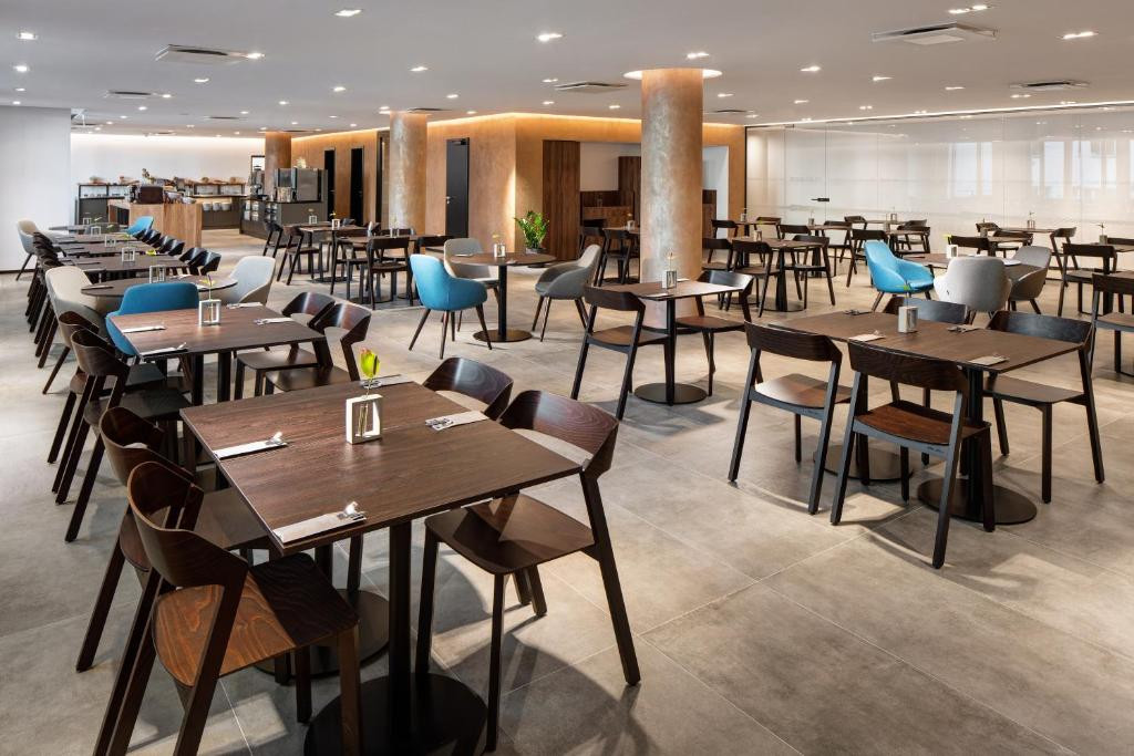 Mamaison Residence Downtown (Ex. Marriott Executive Apartments) 5*