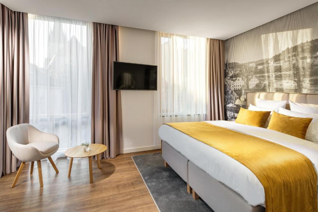Mamaison Residence Downtown (Ex. Marriott Executive Apartments) 5*