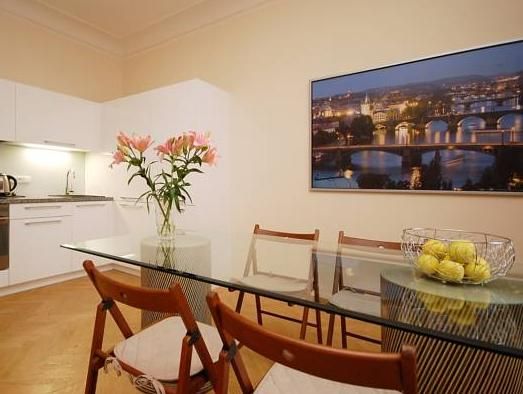 Royal Road Residence 4*