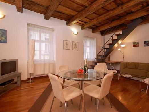 Royal Road Residence 4*