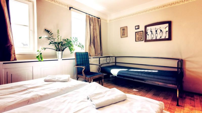 Sir Tobys Hostel 2*