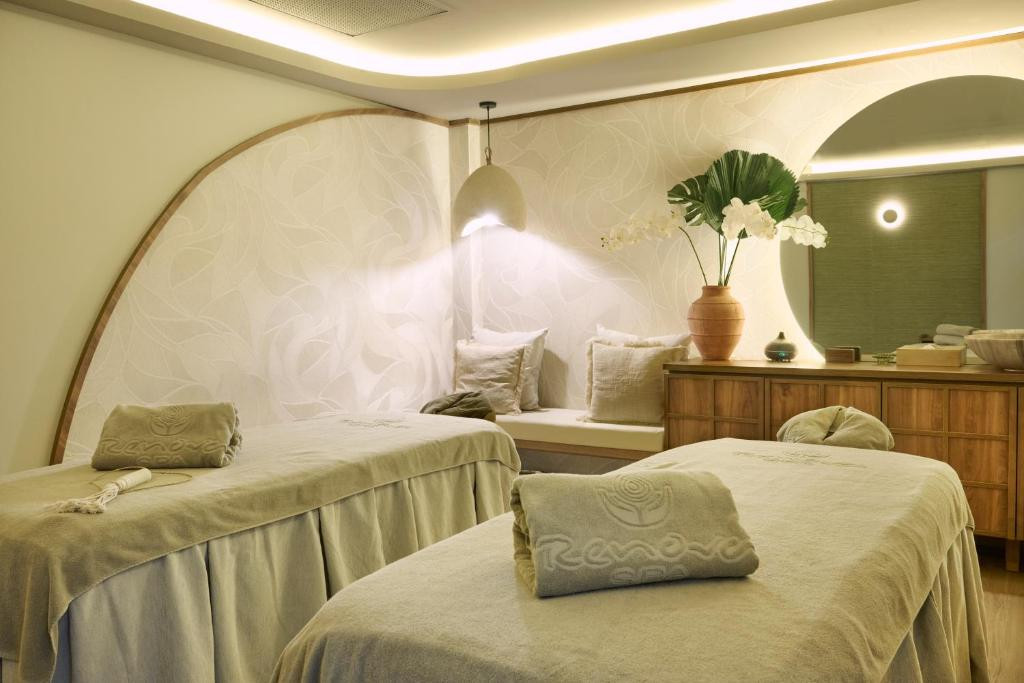 Riu Palace Phuket 5*
