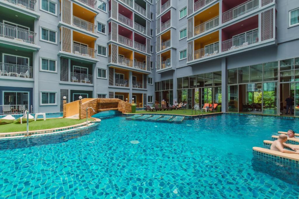 Elite Suite Patong (Ex.bauman Residence) 4*