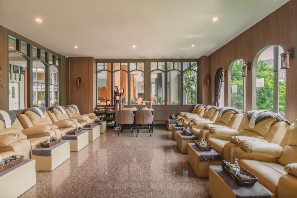 Elite Suite Patong (Ex.bauman Residence) 4*