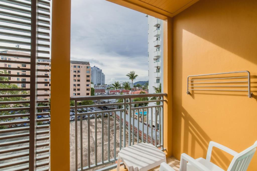 Elite Suite Patong (Ex.bauman Residence) 4*
