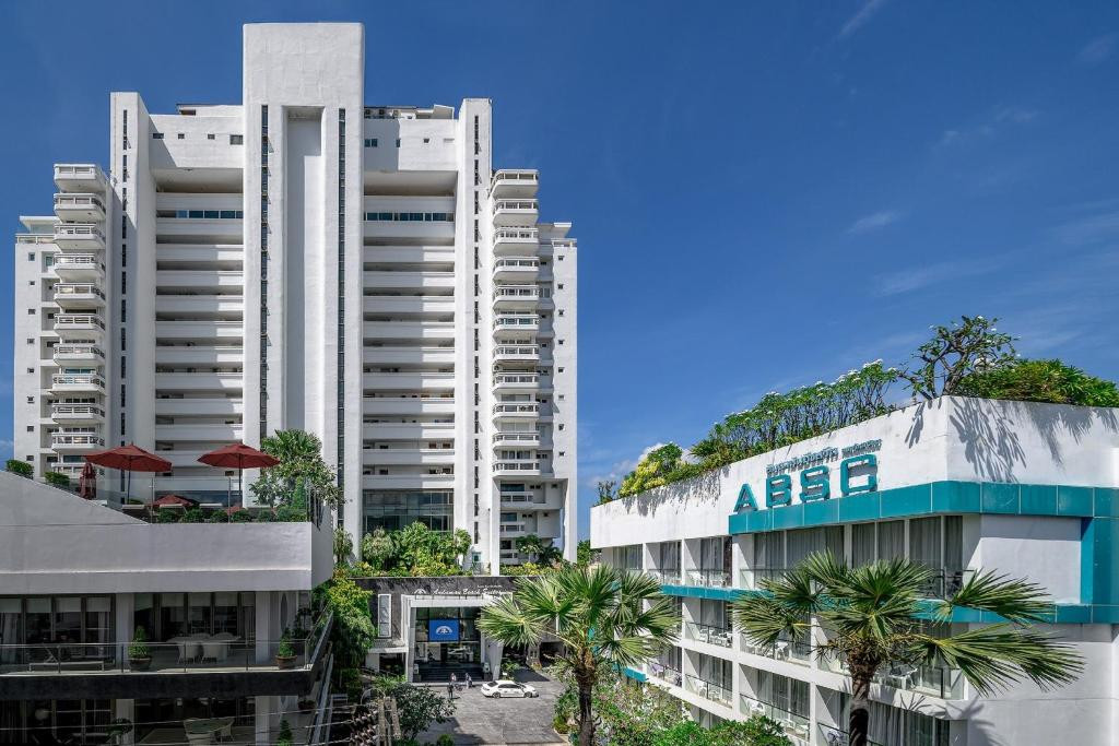 Andaman Beach Suites 4*