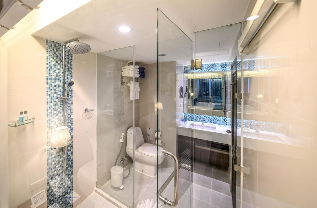 Andaman Beach Suites 4*