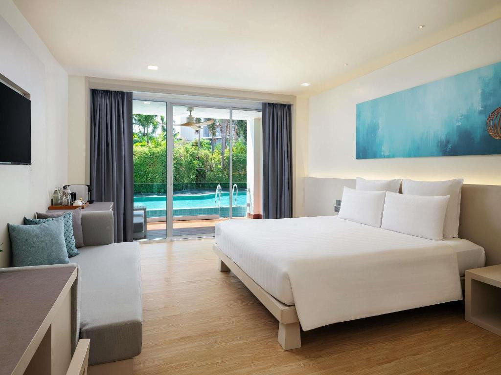 Pullman Pattaya Hotel G (Ex. Pullman Pattaya Aisawan)  5*