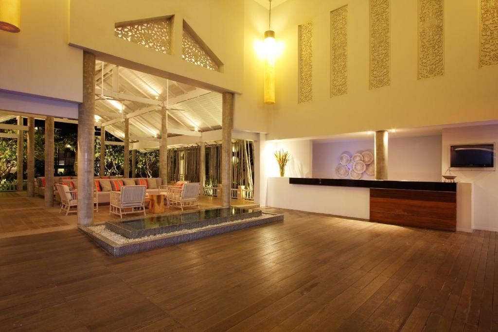 Ramada By Wyndham Phuket Southsea 4*