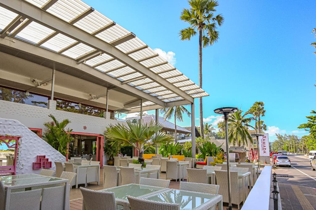 Ramada By Wyndham Phuket Southsea 4*