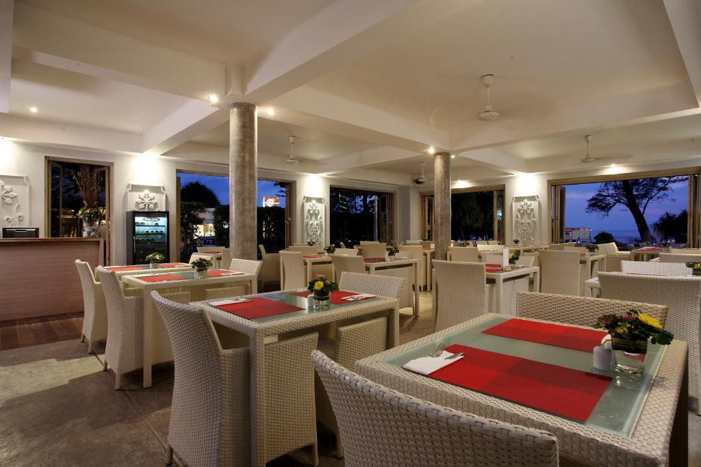Ramada By Wyndham Phuket Southsea 4*
