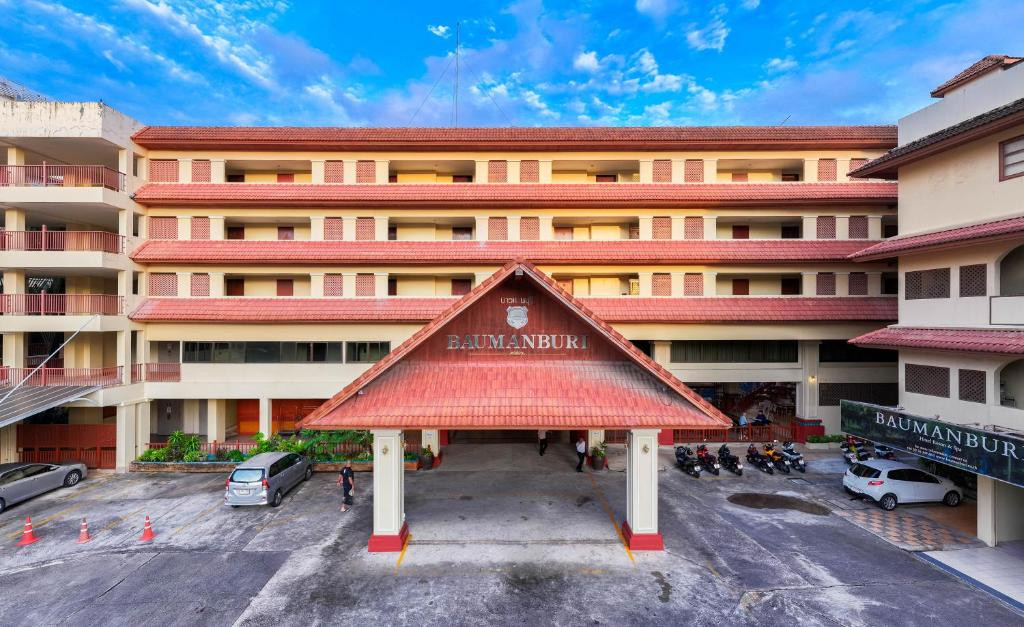 Baumanburi 4*